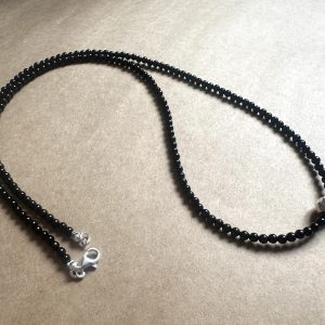 3mmonyx-silver-discoball-necklace