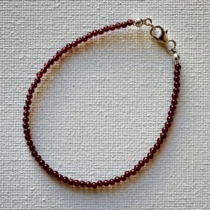garnet-2mm-silver-bracelet