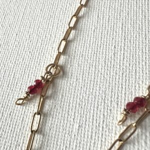 garnet-horse-necklace