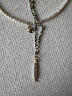 longpearl-necklace