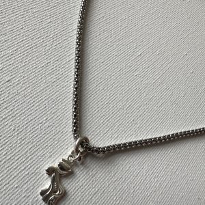 necklace-silver-pony